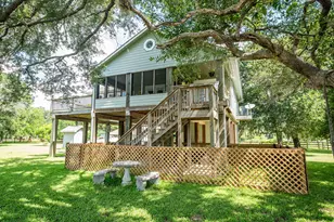 1814 County Rd 297, Sargent, TX 77414 - Photo 20