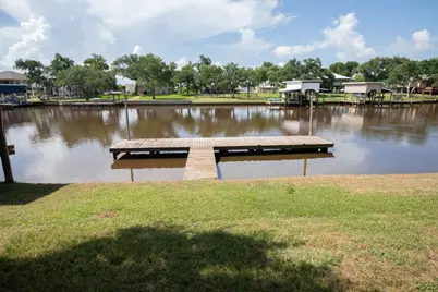 1814 County Road 297, Sargent, TX 77414 - Photo 16