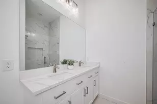 7307 W Knoll St, Houston, TX 77028 - Photo 6