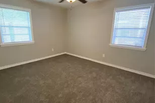 8430 Churchville Dr, Houston, TX 77080 - Photo 14