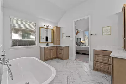 1713 Waterlilly River Lane, League City, TX 77573 - Photo 24