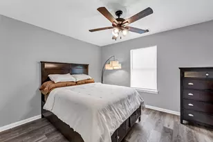 3925 Lowden St, Houston, TX 77051 - Photo 28