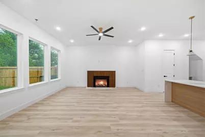 9030 Brandon Street #A/B, Houston, TX 77051 - Photo 8