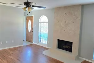 1532 Silverpines Rd, Houston, TX 77062 - Photo 2