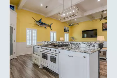 619 Private Road 675, Sargent, TX 77414 - Photo 12