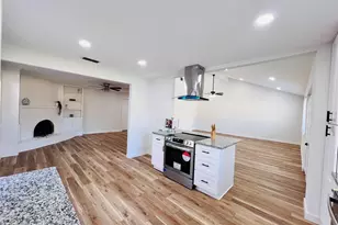 9614 Ravensworth Dr, Houston, TX 77031 - Photo 8