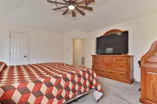 124 Zinnia St, Lake Jackson, TX 77566 - Photo 18