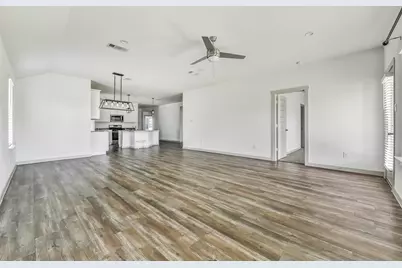 1004 Great Barracuda Lane, Alvin, TX 77511 - Photo 6