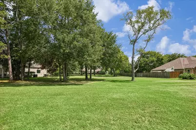 13055 Point Aquarius, Willis, TX 77318 - Photo 12