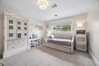 559 Rancho Bauer Drive, Houston, TX 77079 - Photo 20