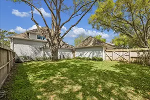 559 Rancho Bauer Dr, Houston, TX 77079 - Photo 30