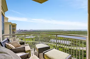 801 E Beach Dr, Galveston, TX 77550 - Photo 36