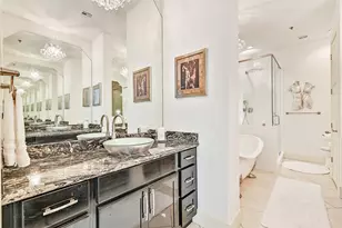 801 E Beach Dr, Galveston, TX 77550 - Photo 30
