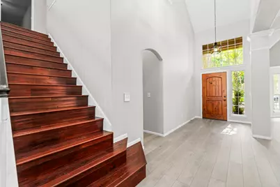 170 Linton Downs Place, The Woodlands, TX 77382 - Photo 4