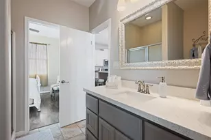 1009 N Monkhouse Dr, Crystal Beach, TX 77650 - Photo 32