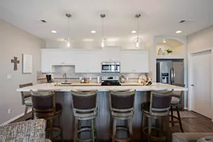 1009 N Monkhouse Dr, Port Bolivar, TX 77650 - Photo 16