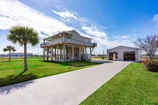 1009 N Monkhouse Dr, Port Bolivar, TX 77650 - Photo 40