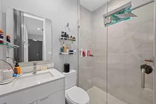 607 Memorial Heights Dr, Houston, TX 77007 - Photo 12