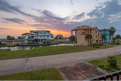 26 Half Moon, Hitchcock, TX 77563 - Photo 34