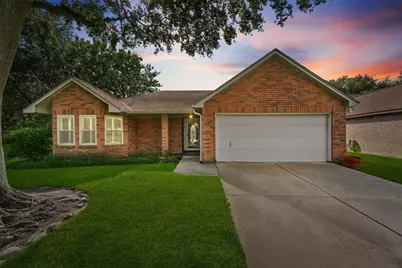 706 Rosefield Court, Pearland, TX 77584 - Photo 2