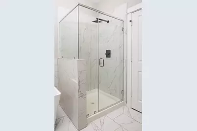 417 Stonework Oaks Lane, Houston, TX 77076 - Photo 20