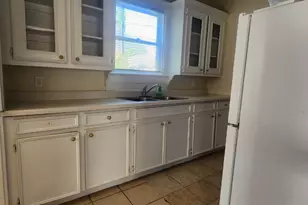 2805 Cleburne St, Houston, TX 77004 - Photo 2