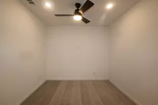 12023 Old Fashion Cir, Mont Belvieu, TX 77535 - Photo 2
