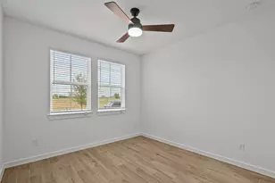 12023 Old Fashion Cir, Mont Belvieu, TX 77535 - Photo 16
