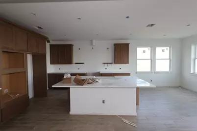 12023 Old Fashion Circle, Mont Belvieu, TX 77535 - Photo 4