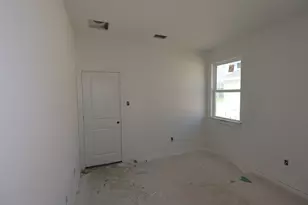 12023 Old Fashion Cir, Mont Belvieu, TX 77535 - Photo 10