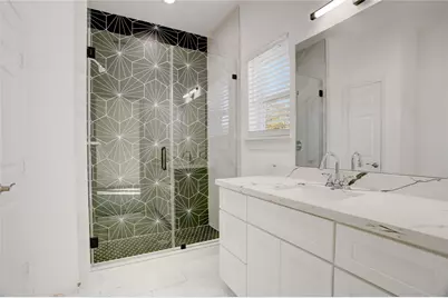 5317 Chennault Road #A / B, Houston, TX 77033 - Photo 18