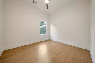 944 Lucky St, Houston, TX 77088 - Photo 26
