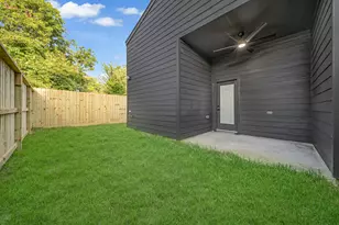 944 Lucky St, Houston, TX 77088 - Photo 38