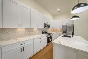 944 Lucky St, Houston, TX 77088 - Photo 6