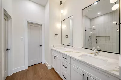 944 Lucky Street, Houston, TX 77088 - Photo 10