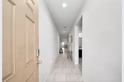8022 Gambrel Way, Rosharon, TX 77583 - Photo 2