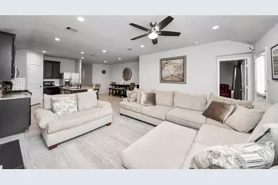8022 Gambrel Way, Rosharon, TX 77583 - Photo 18
