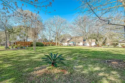 1505 Missouri Street, Baytown, TX 77520 - Photo 24