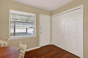 1400 Summit St, College Station, TX 77845 - Photo 10