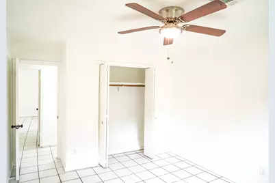 11819 S Ridgewood Circle, Houston, TX 77071 - Photo 20