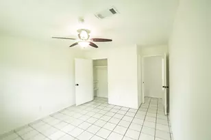 11819 S Ridgewood Cir, Houston, TX 77071 - Photo 26
