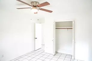 11819 S Ridgewood Cir, Houston, TX 77071 - Photo 18