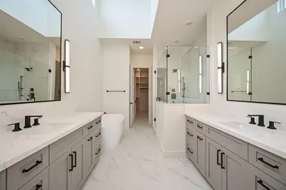 4705 Gibson Street, Houston, TX 77007 - Photo 18