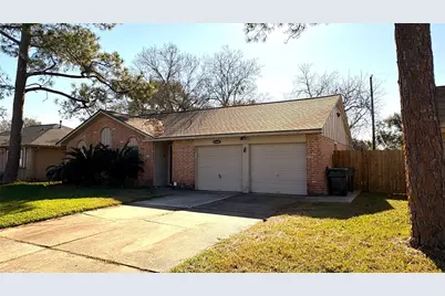 13631 Greenway Drive, Sugar Land, TX 77498 - Photo 1