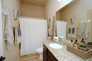 13615 Becket Bluff Ct, Pearland, TX 77584 - Photo 34