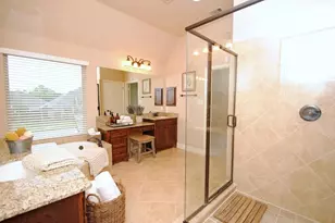 13615 Becket Bluff Ct, Pearland, TX 77584 - Photo 20