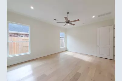 10308 Lakewood Drive, Conroe, TX 77385 - Photo 32