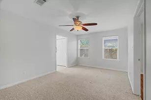 413 Farrer St, Angleton, TX 77515 - Photo 30