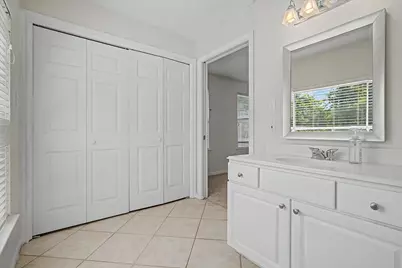 413 Farrer Street, Angleton, TX 77515 - Photo 26