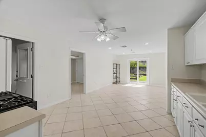 413 Farrer Street, Angleton, TX 77515 - Photo 10